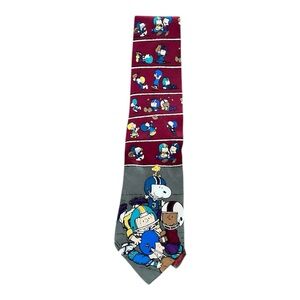Vintage 90s Peanuts Snoopy Charlie Brown Football Silk Novelty Football Tie USA